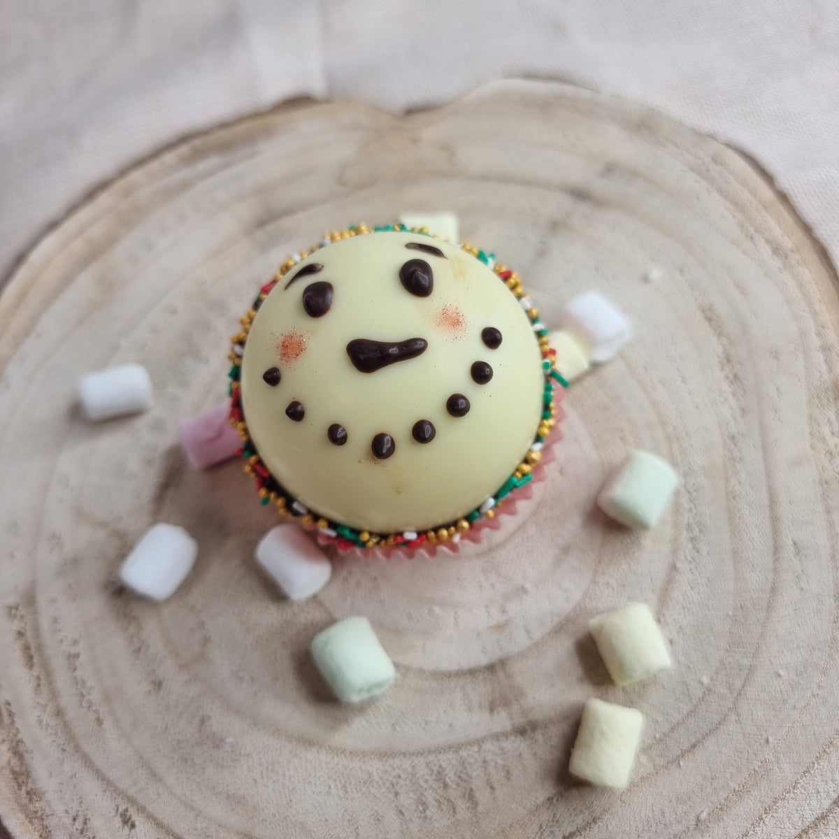 6er Set Mix-Heiße-Schokoladen-Bomben - festliche Schokoladenkugeln mit Marshmallows (Geschenk)