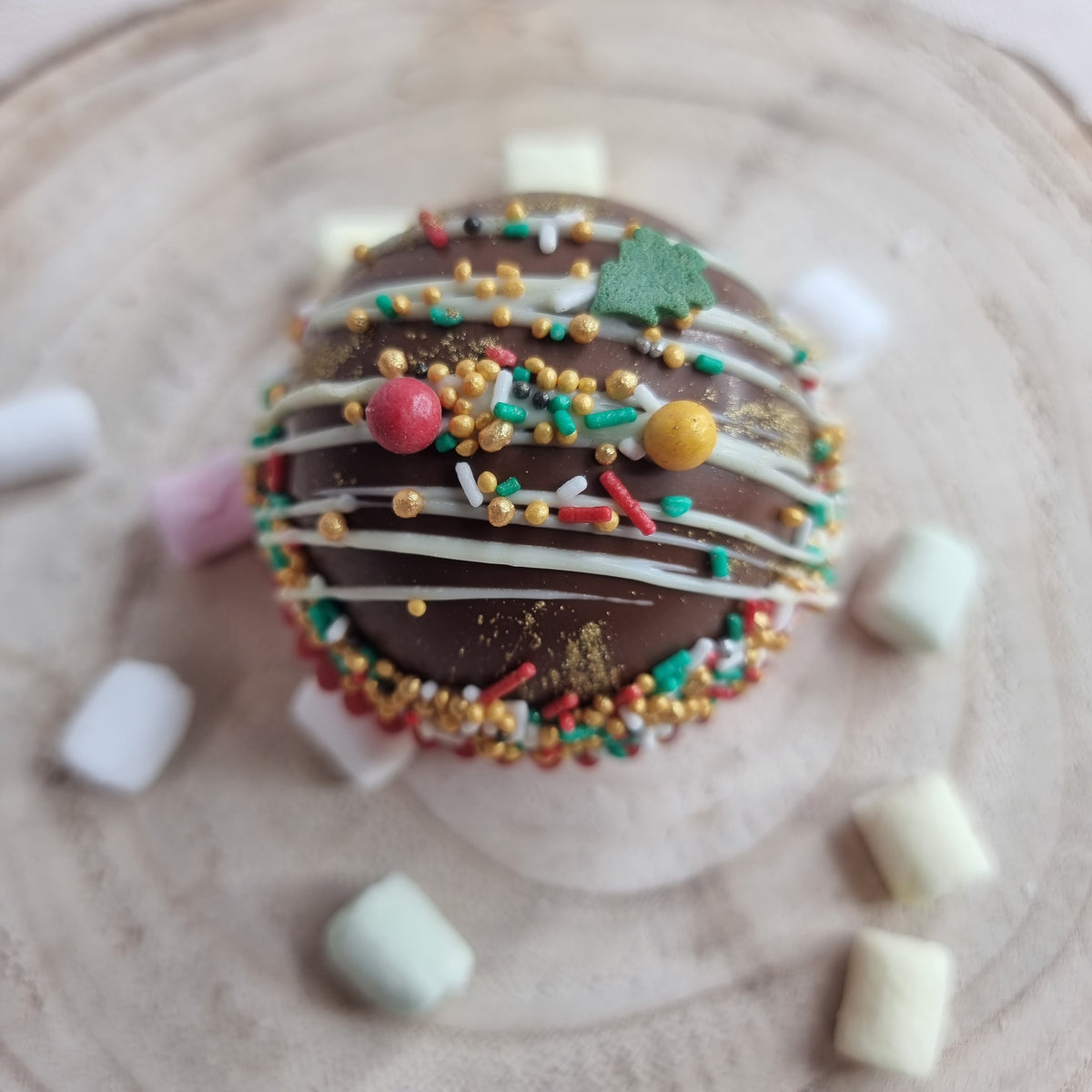 6er Set Mix-Heiße-Schokoladen-Bomben - festliche Schokoladenkugeln mit Marshmallows (Geschenk)