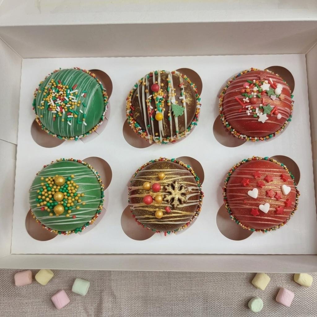 6er Set Mix-Heiße-Schokoladen-Bomben - festliche Schokoladenkugeln mit Marshmallows (Geschenk)